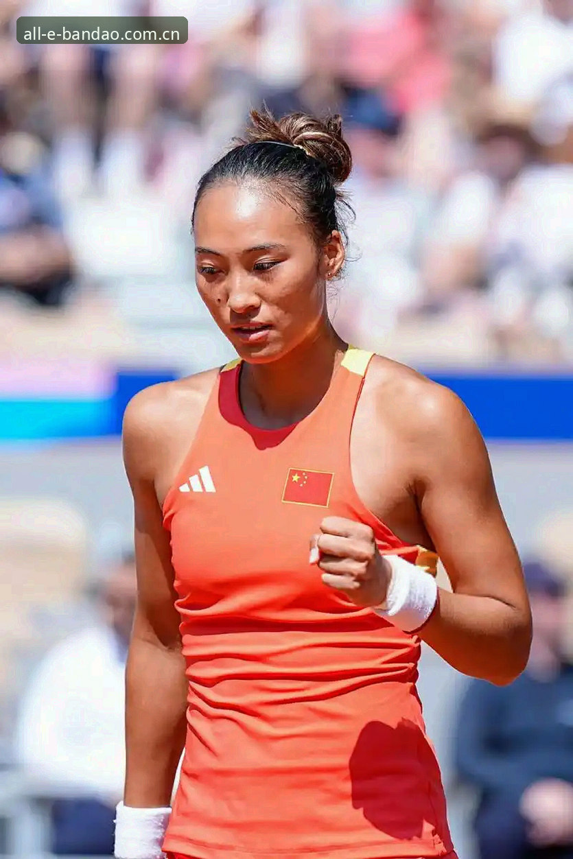 如何在半岛体育平台追踪2026年法网中国金花表现？郑钦文能否复制去年八强奇迹？